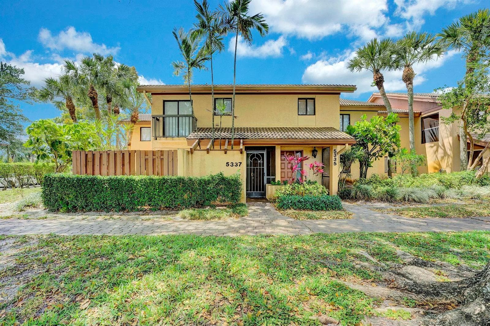 5337 Fountains Drive S, Lake Worth, FL 33467 photo 3