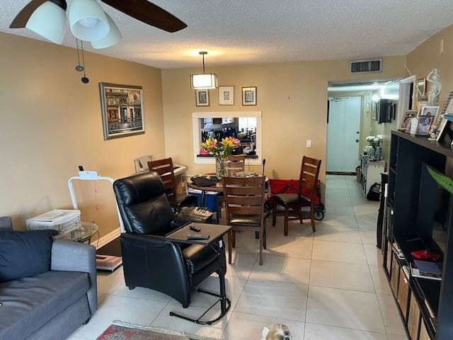 9330 Lagoon Place # 406, Davie, FL 33324 photo 4