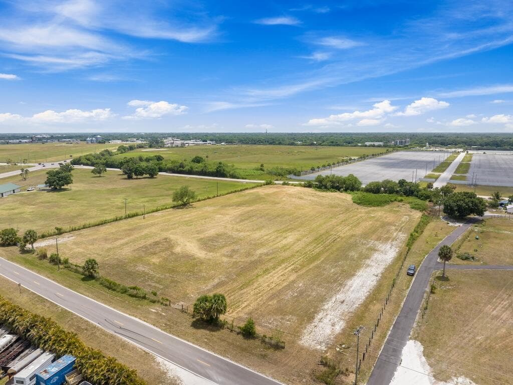 3274 NW 18th Street, Okeechobee, FL 34972 photo 2