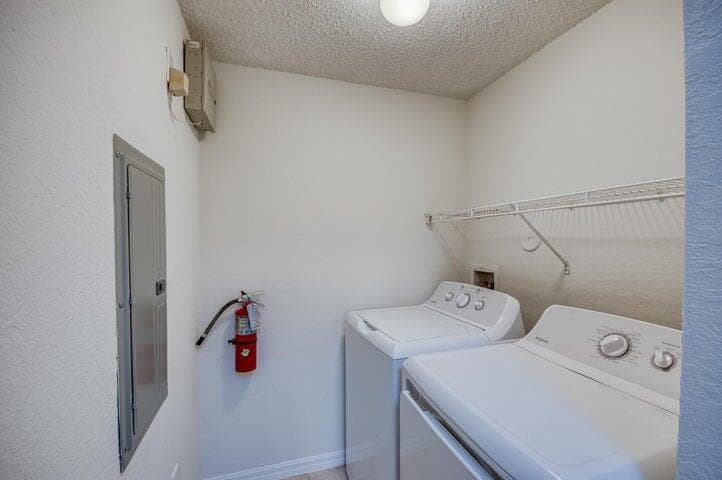 2728 Anzio Court # 105, Palm Beach Gardens, FL 33410 photo 2