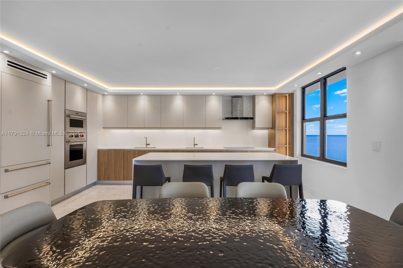 9801 Collins Ave # 17R, Bal Harbour, FL 33154 photo 3