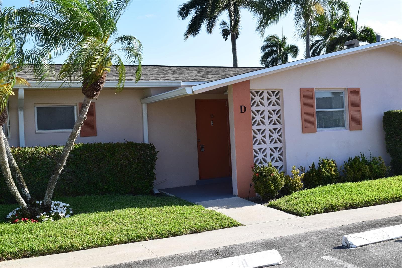 2747 Dudley Drive E # D, West Palm Beach, FL 33415 photo 3