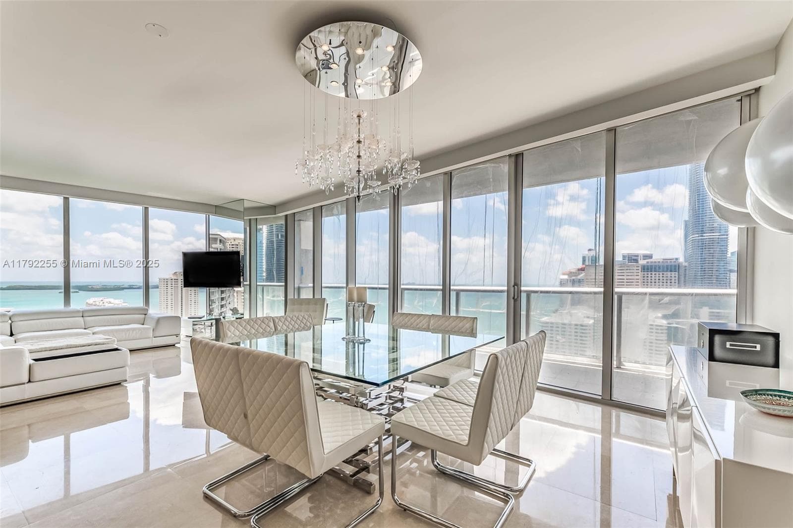495 Brickell Ave # 2801, Miami, FL 33131 photo 5