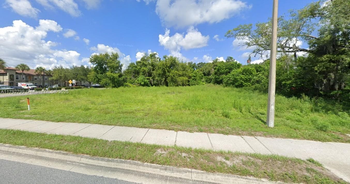 3718 N Goldenrod Road, Winter Park, FL 32792