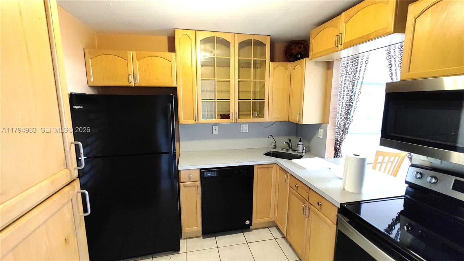 2101 Atlantic Shores Blvd # 415, Hallandale Beach, FL 33009 photo 3