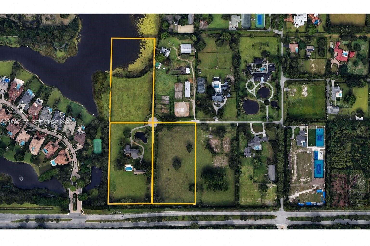 8700 Surrey Ln, Boca Raton, FL 33496