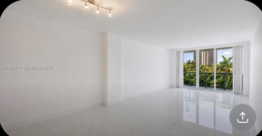 19370 Collins Ave # 324, Sunny Isles Beach, FL 33160 photo 3