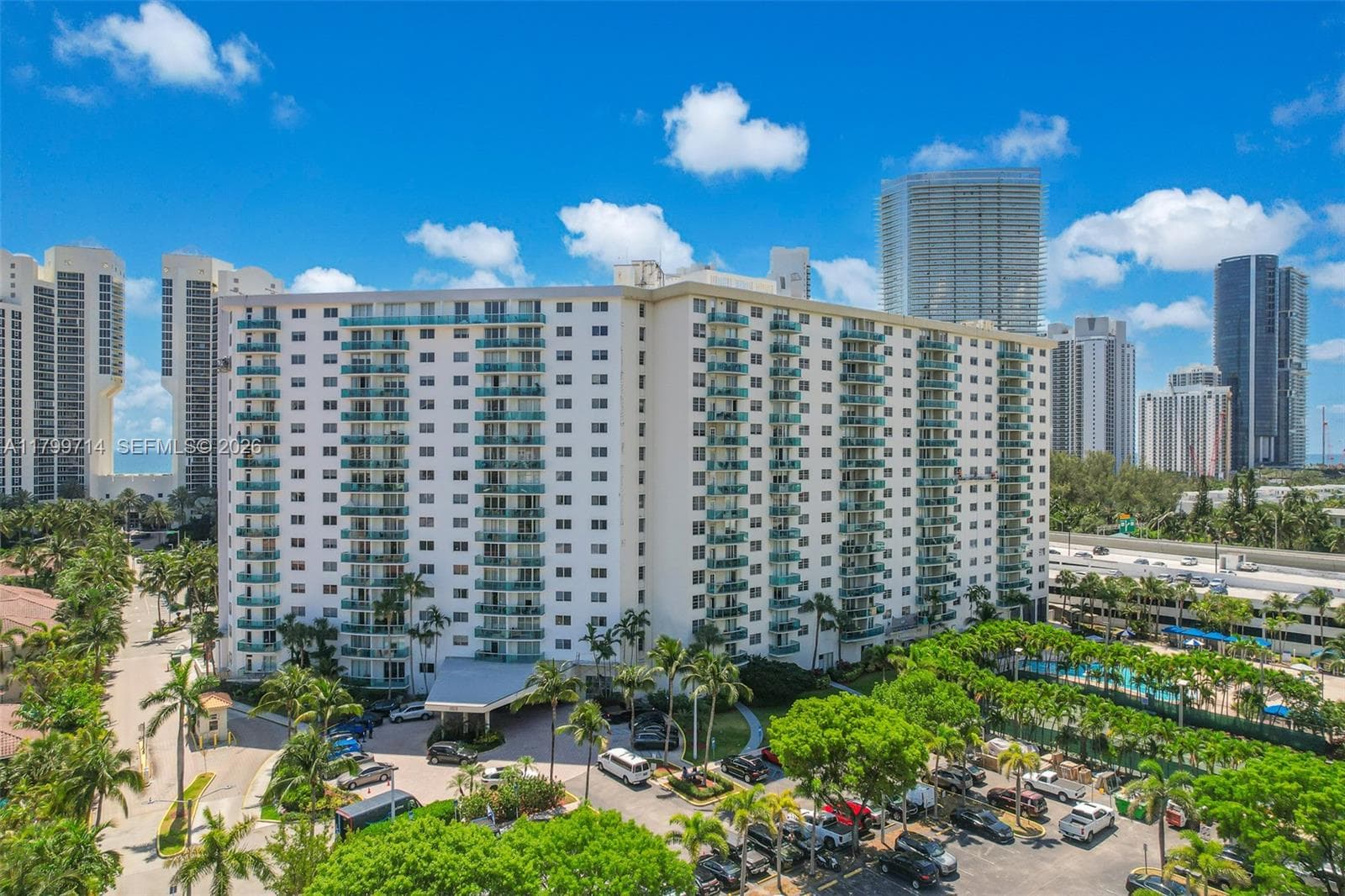 19370 Collins Ave # 324, Sunny Isles Beach, FL 33160 photo 4