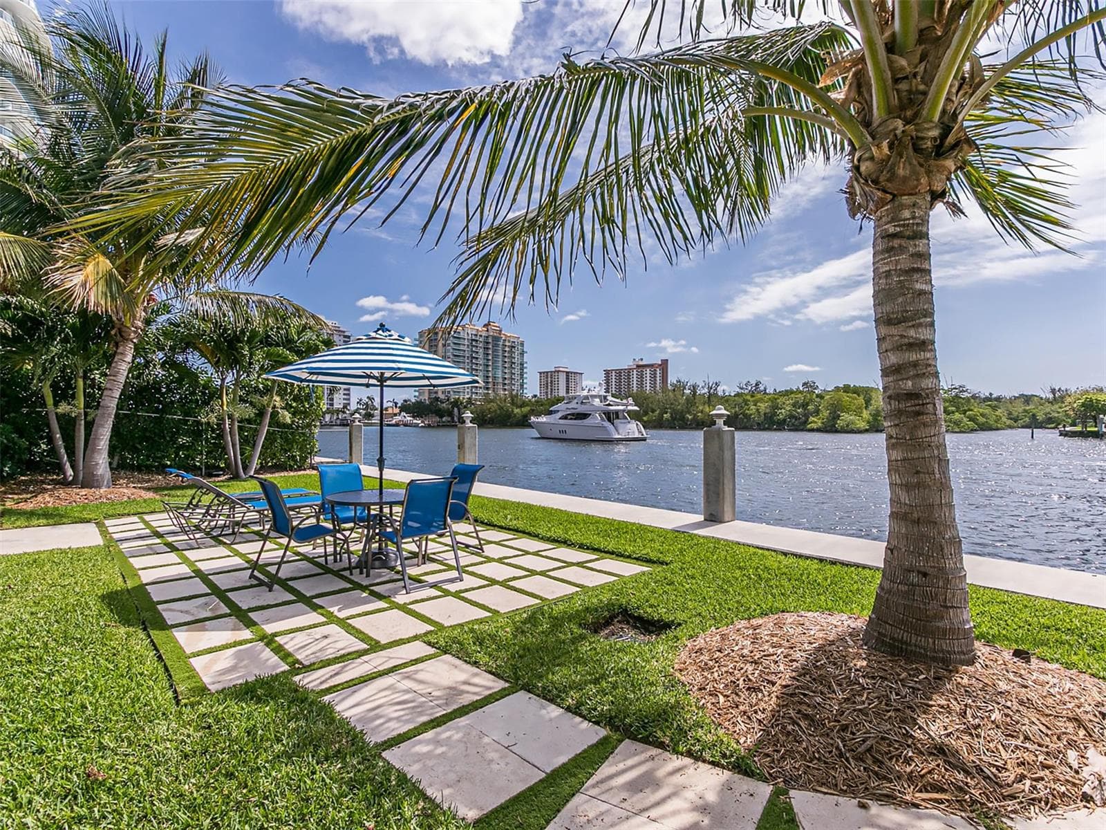 888 Intracoastal Drive # 14F, Fort Lauderdale, FL 33304 photo 4