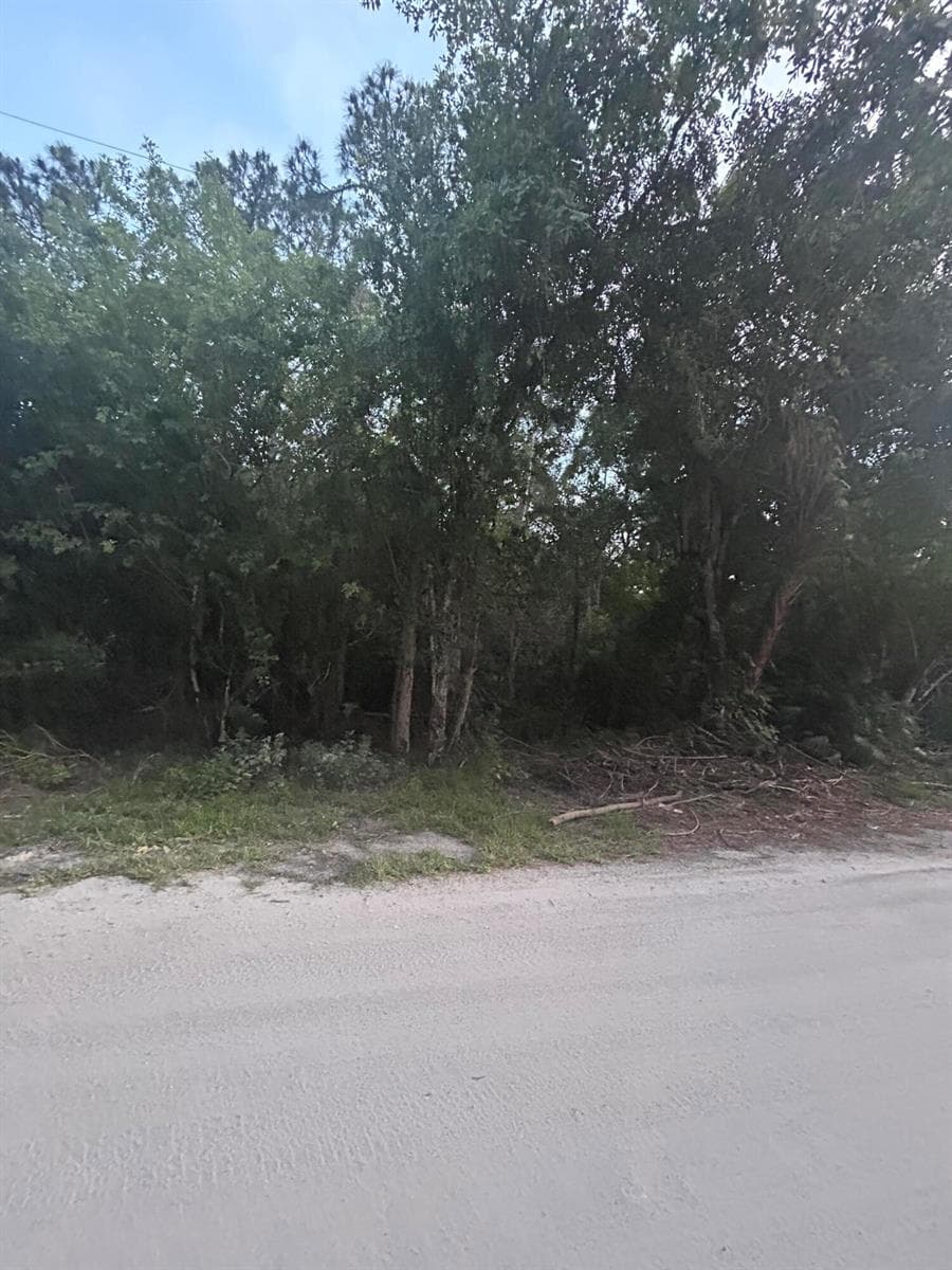 8995 22nd Street, Vero Beach, FL 32966 photo 3