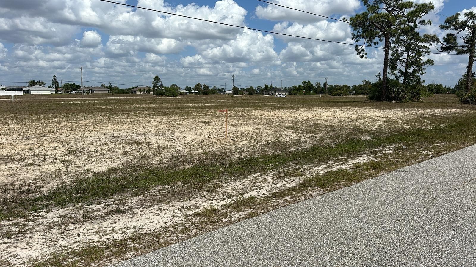 537 NW 15 Terrace, Cape Coral, FL 33993 photo 2