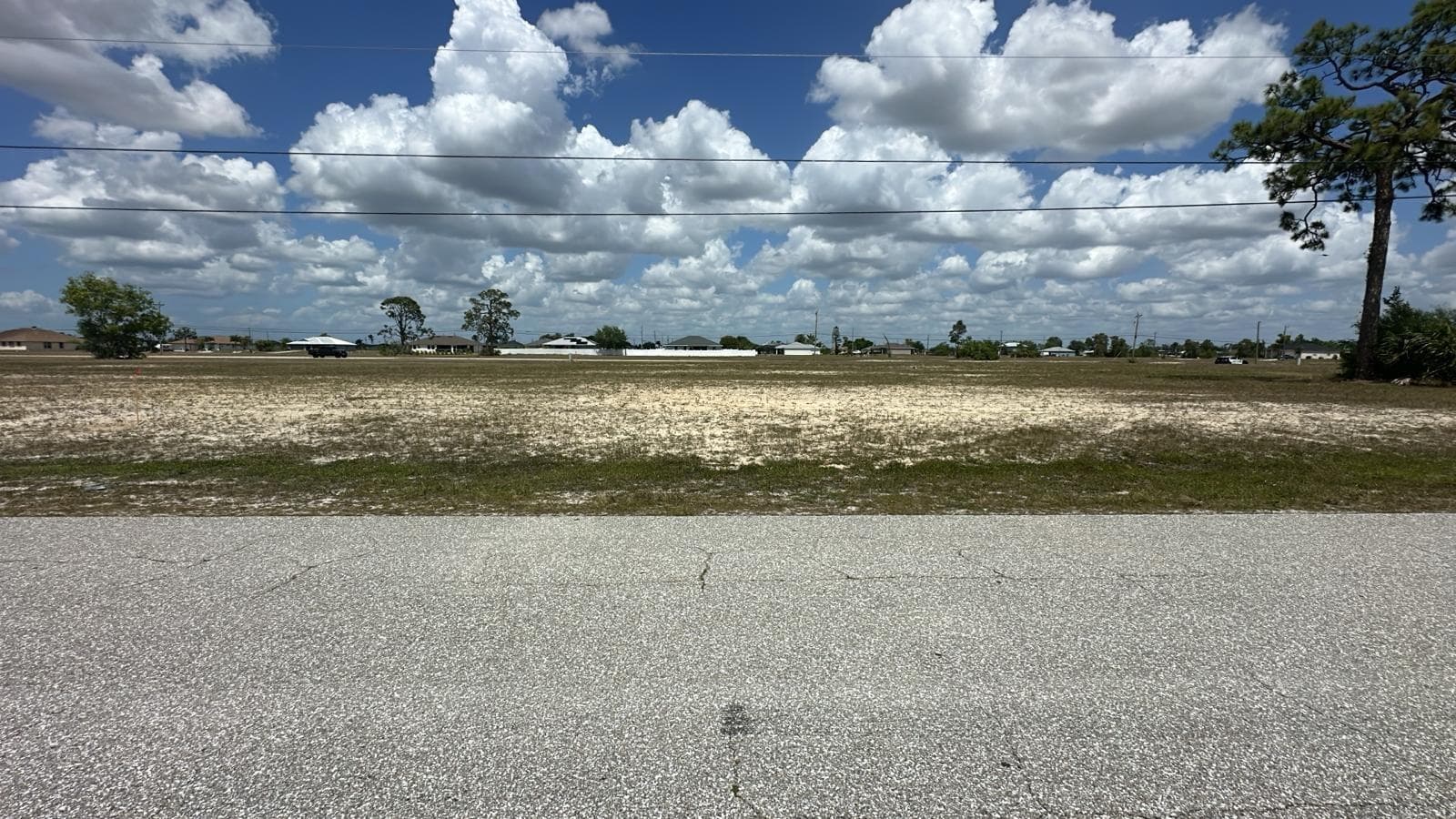 537 NW 15 Terrace, Cape Coral, FL 33993