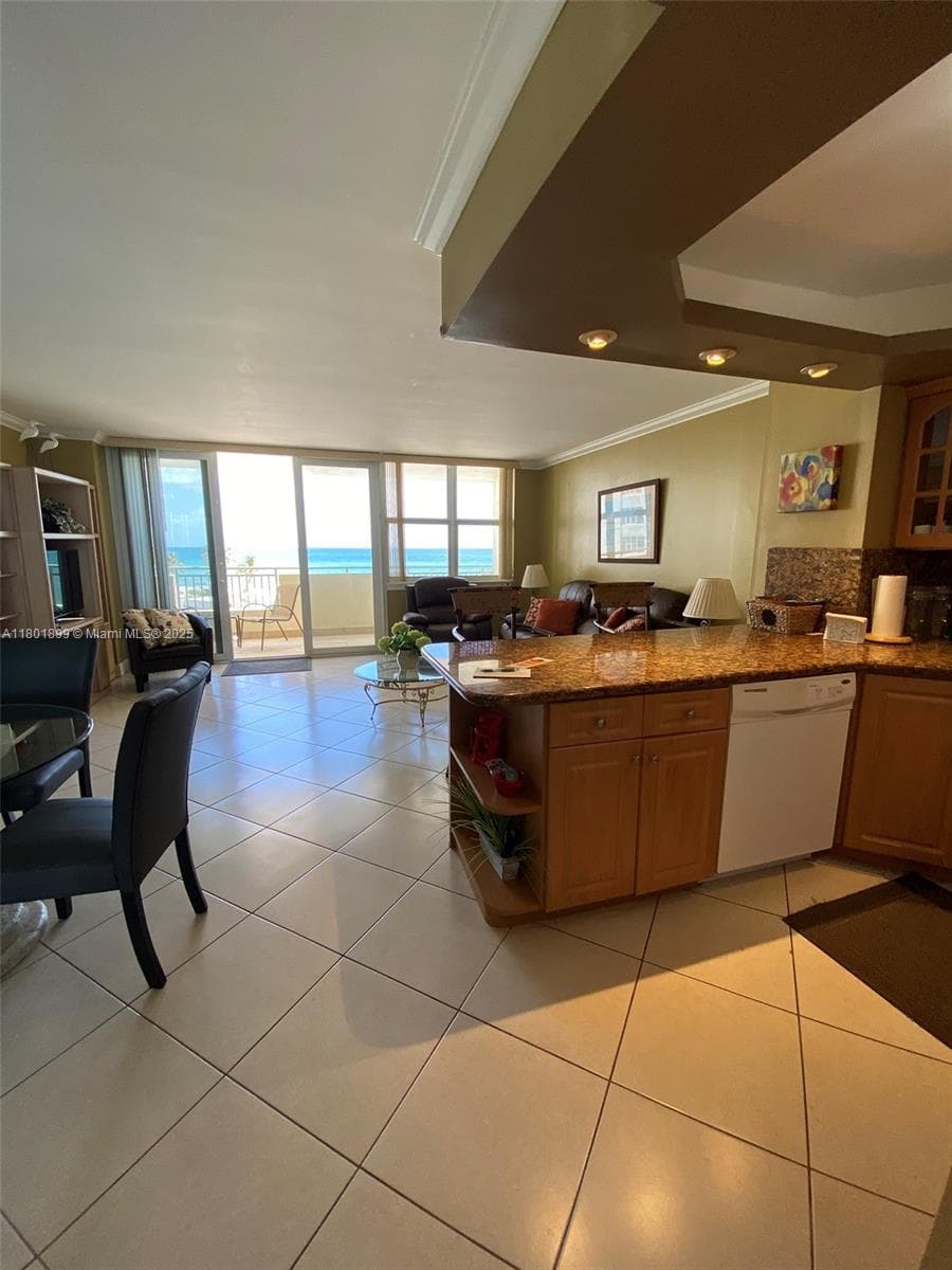 3180 S Ocean Dr # 403, Hallandale Beach, FL 33009 photo 5