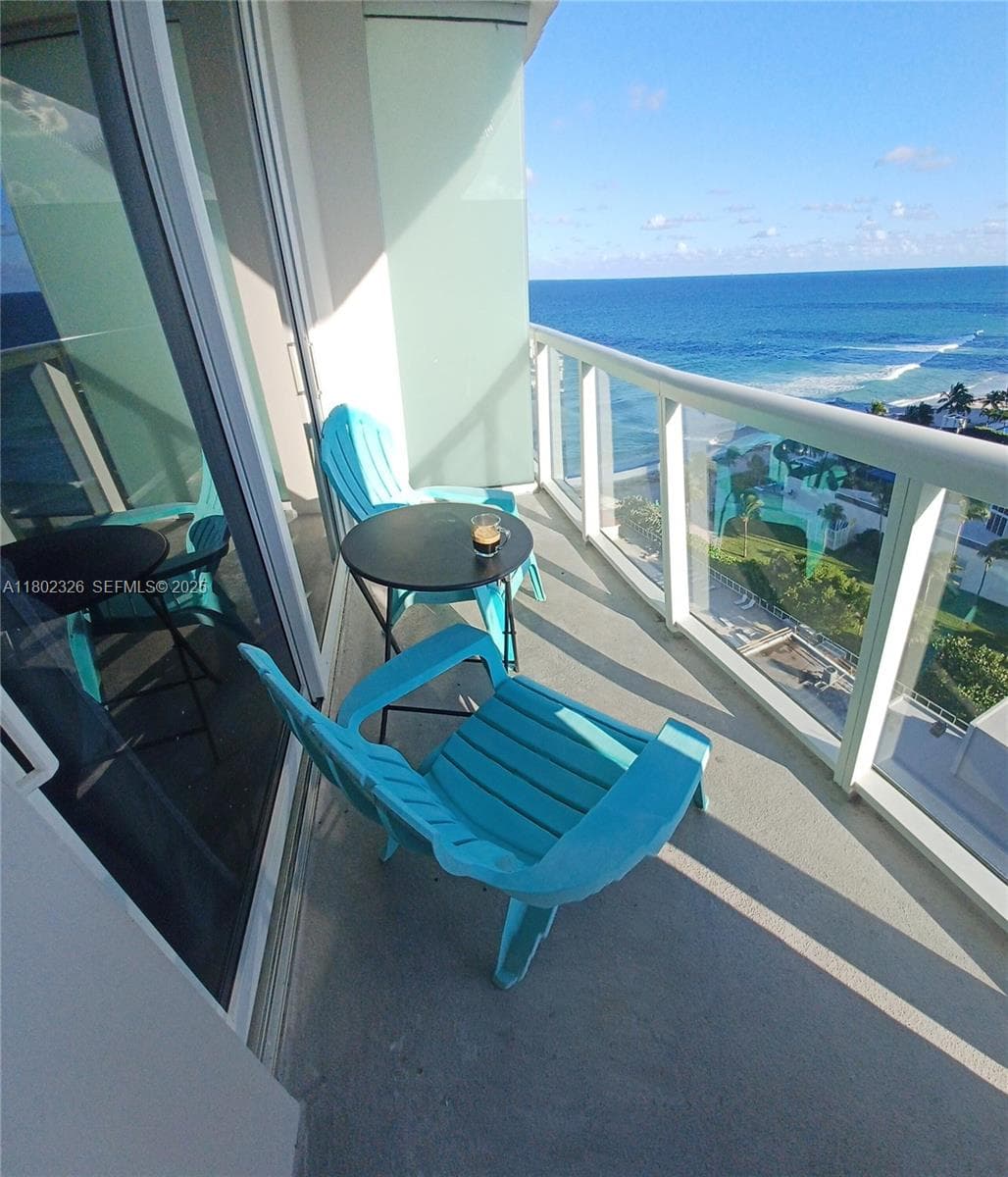 19201 Collins Ave # 1105, Sunny Isles Beach, FL 33160 photo 4