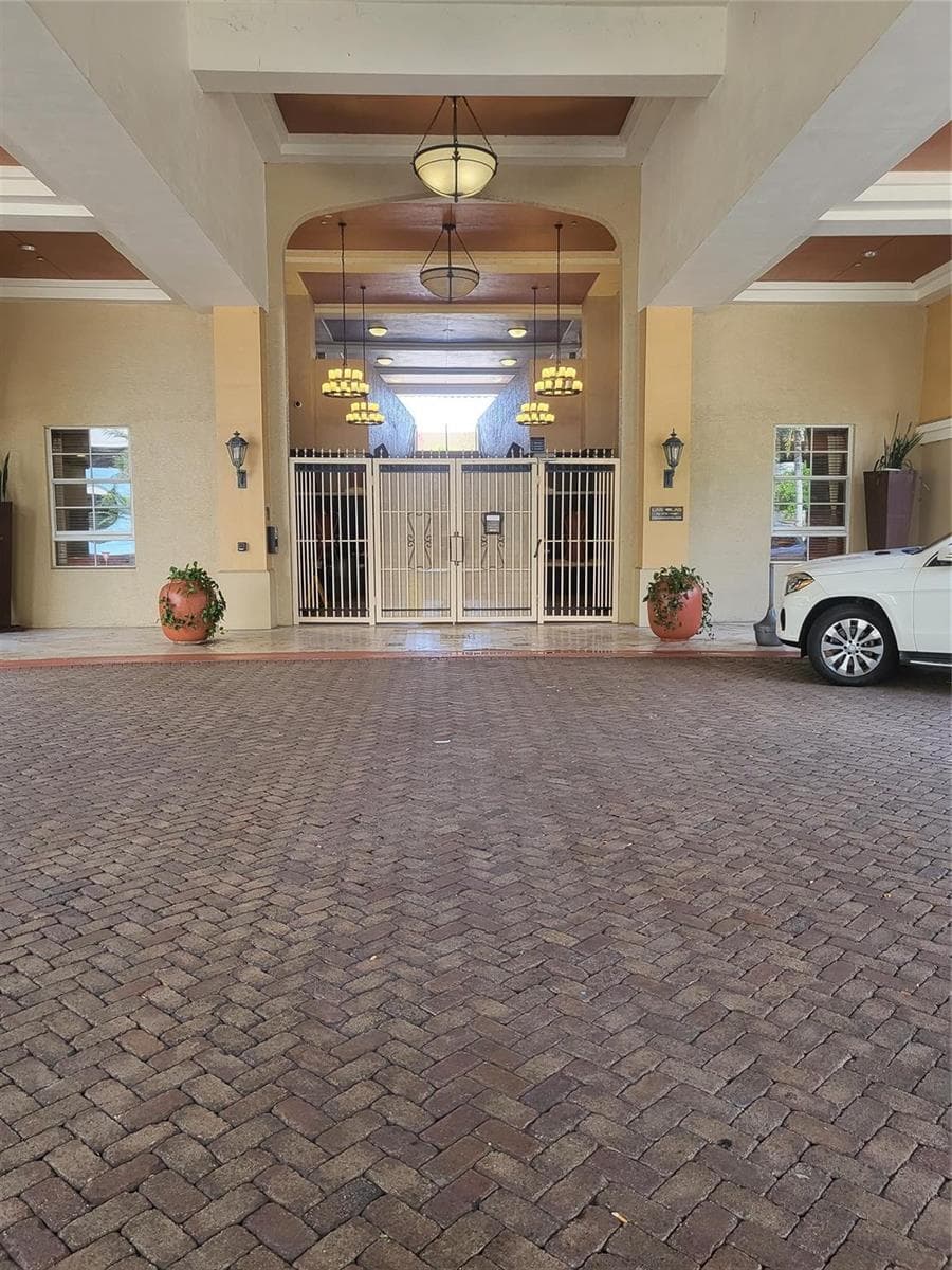 520 SE 5th Avenue # 3404, Fort Lauderdale, FL 33301 photo 2