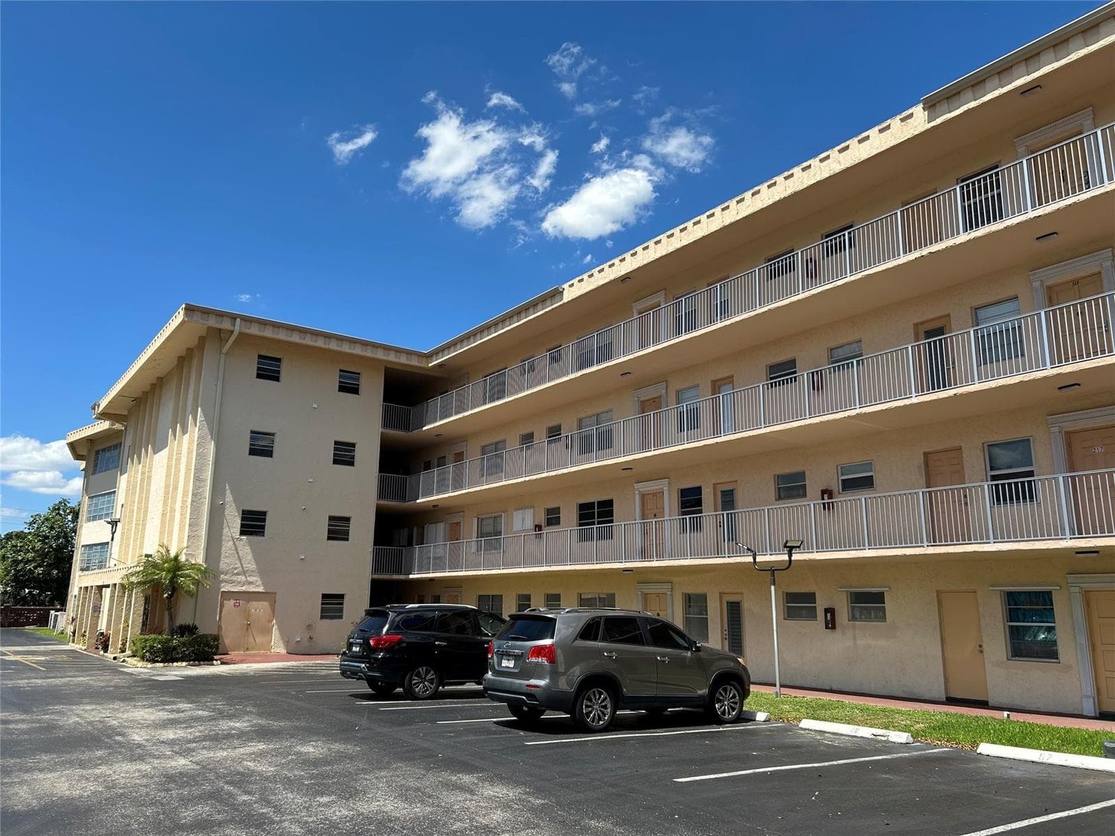 4191 NW 41st Street # 312, Lauderdale Lakes, FL 33319 photo 4