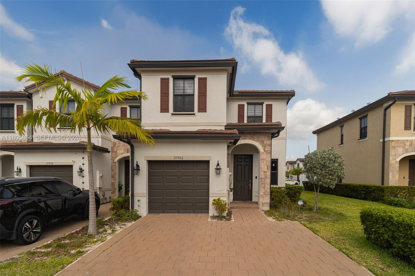 10966 W 33rd Way, Hialeah, FL 33018 photo 3