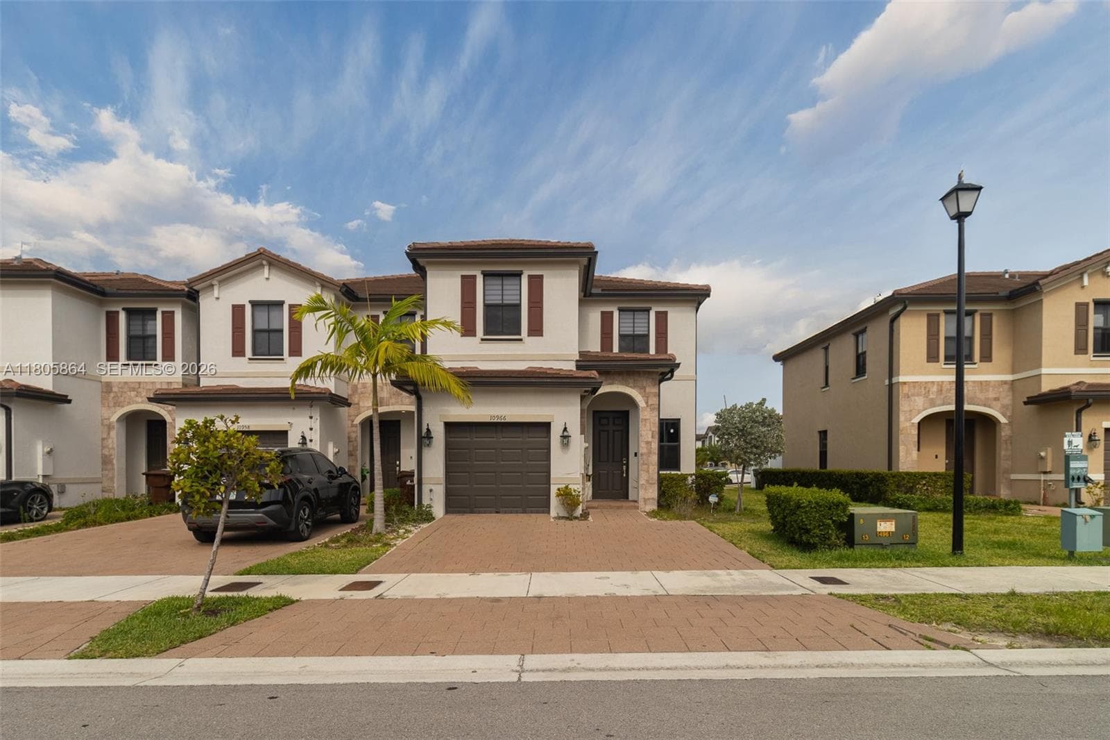10966 W 33rd Way, Hialeah, FL 33018