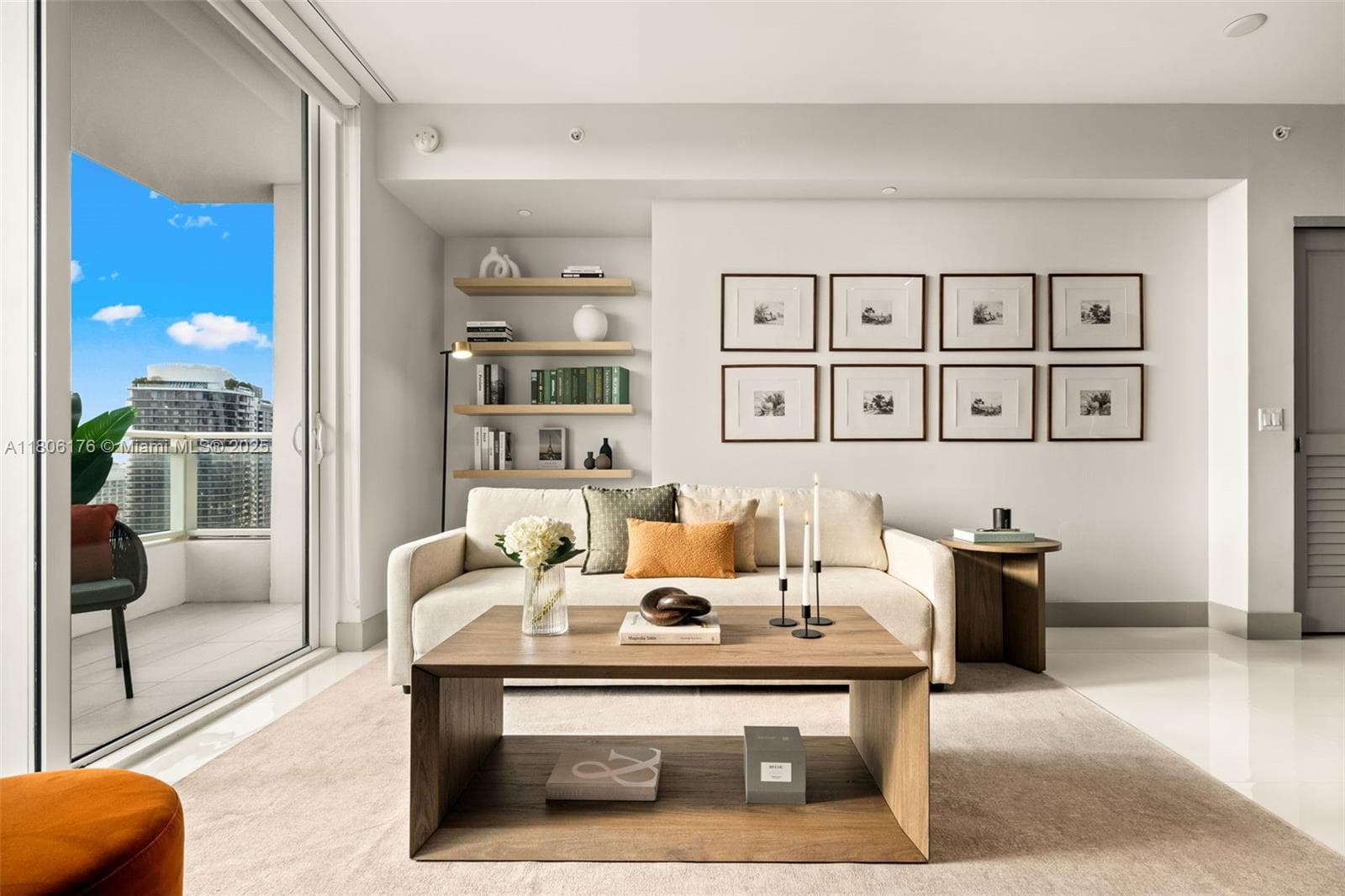 1080 Brickell Ave # 3905, Miami, FL 33131 photo 2