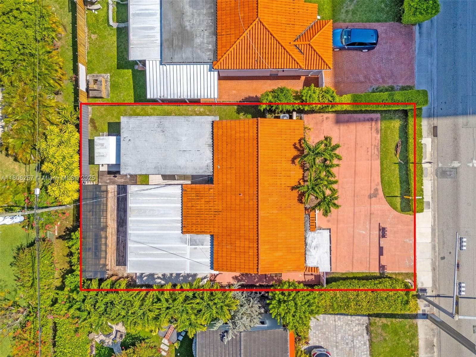 1901 SW 37th Ave, Miami, FL 33145 photo 4