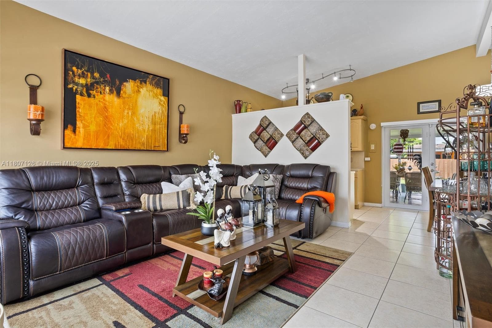 881 NW 177th Ter, Miami Gardens, FL 33169 photo 3