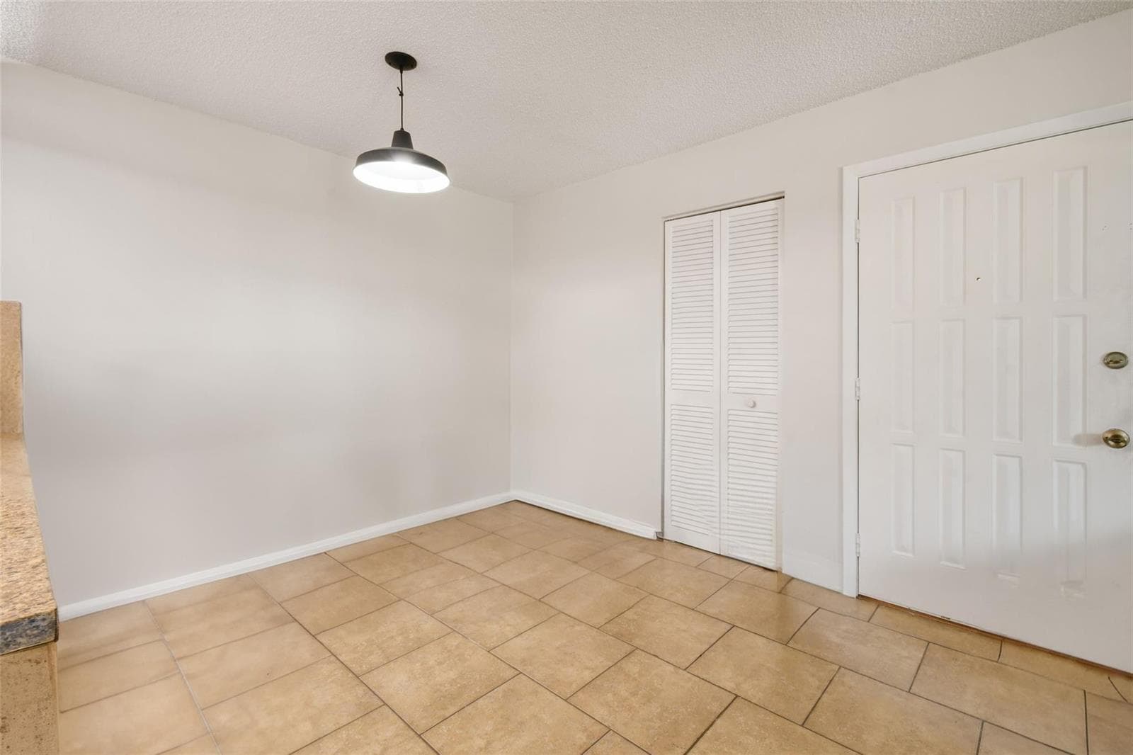 3402 Gardens Drive # 14B, Palm Beach Gardens, FL 33410 photo 4