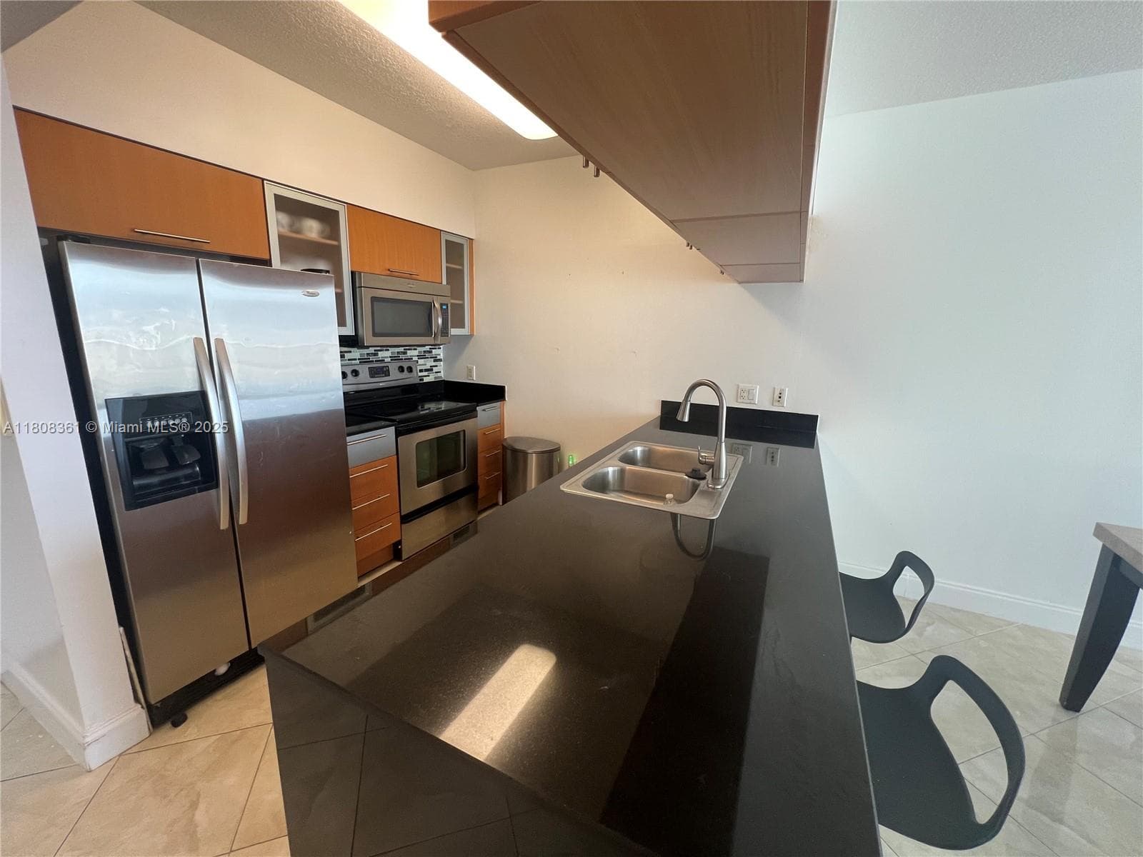 1750 N Bayshore Dr # 1410, Miami, FL 33132 photo 2
