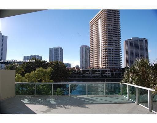 19390 Collins Ave # 217, Sunny Isles Beach, FL 33160 photo 4