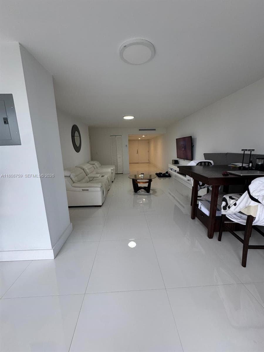 6423 Collins Ave # 1001, Miami Beach, FL 33141 photo 3