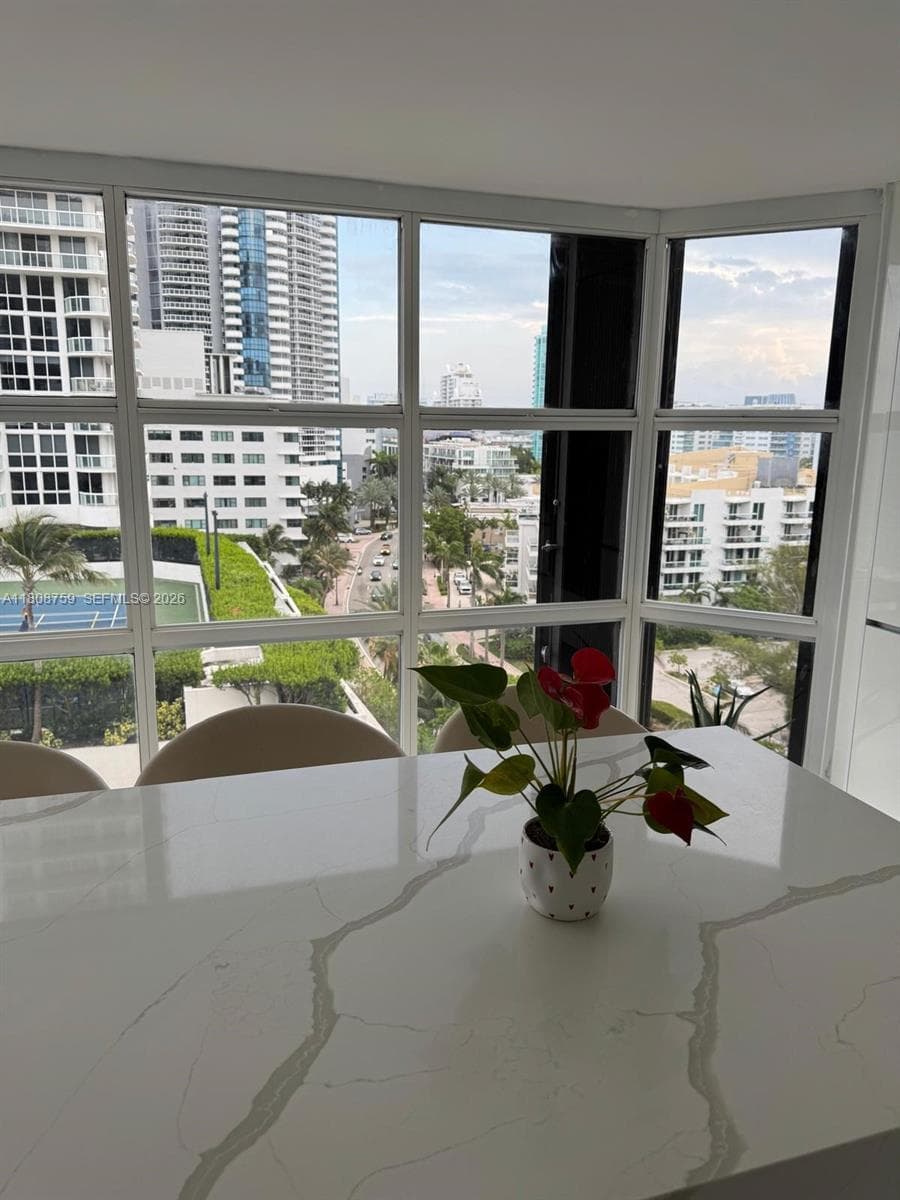 6423 Collins Ave # 1001, Miami Beach, FL 33141 photo 4