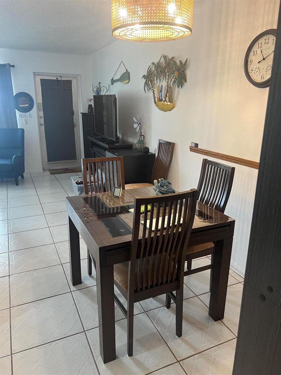 132 Berkshire F, West Palm Beach, FL 33417 photo 5