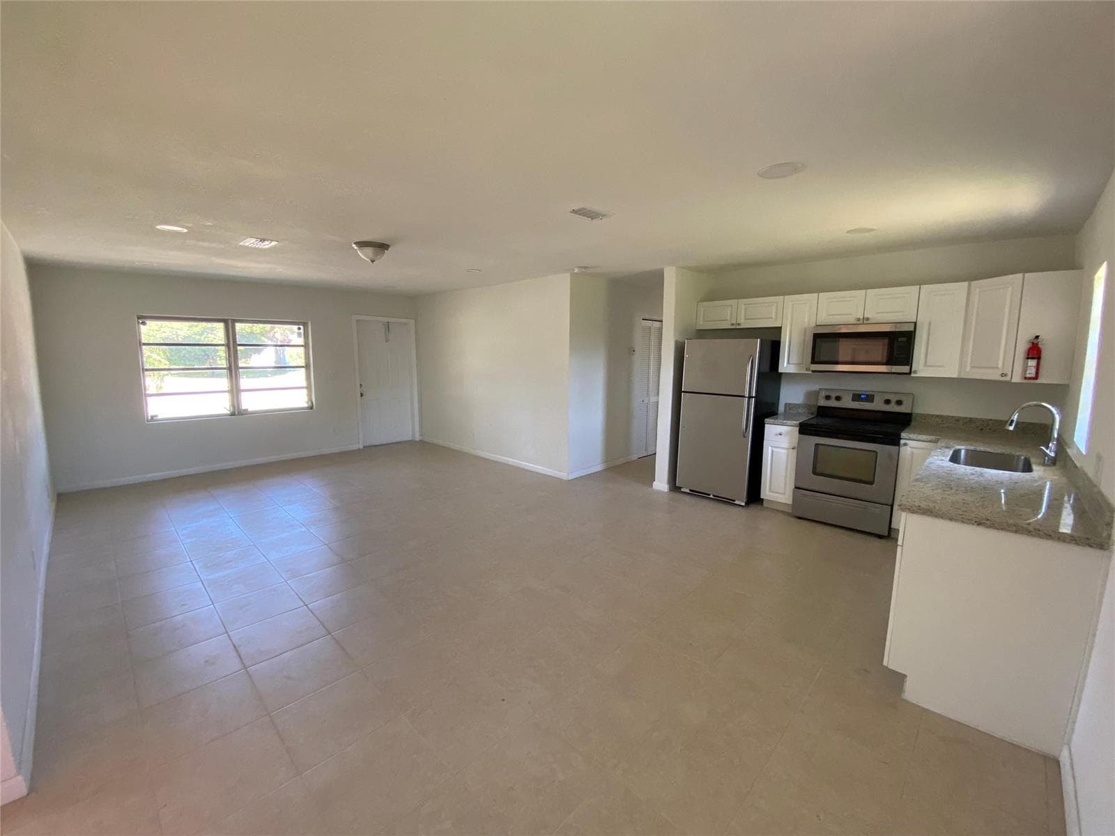 1654 43rd Street, West Palm Beach, FL 33407 photo 2