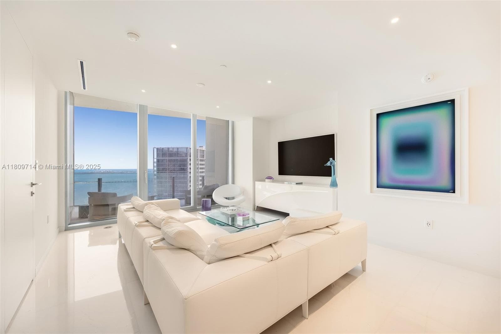 300 Biscayne Blvd Way # 5205W, Miami, FL 33131 photo 4
