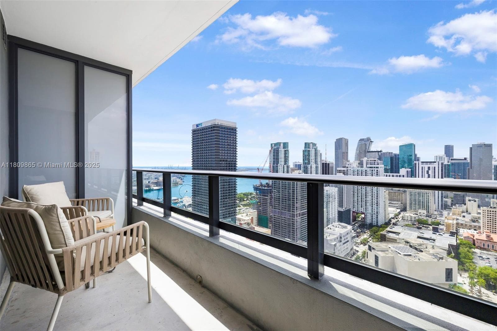 159 NE 6th St # 3610, Miami, FL 33132