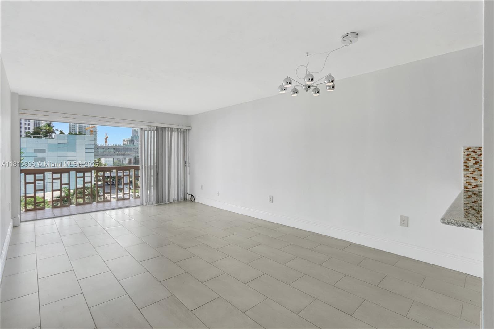 600 NE 25th St # PHD, Miami, FL 33137 photo 5