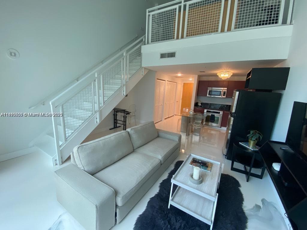 244 Biscayne Blvd # 643, Miami, FL 33132 photo 4