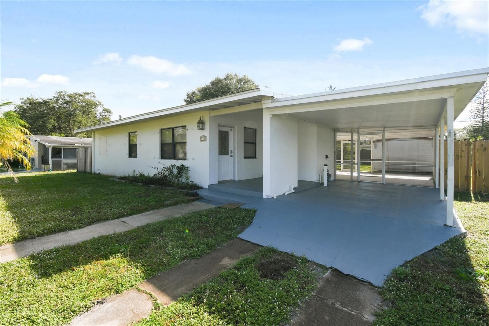 140 SE Serenata Court, Port St. Lucie, FL 34983 photo 2