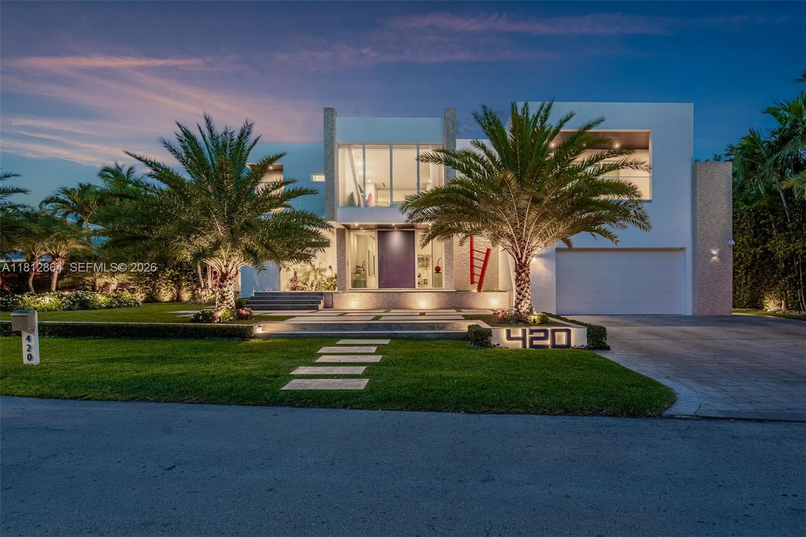 420 Island Dr, Key Biscayne, FL 33149 photo 2
