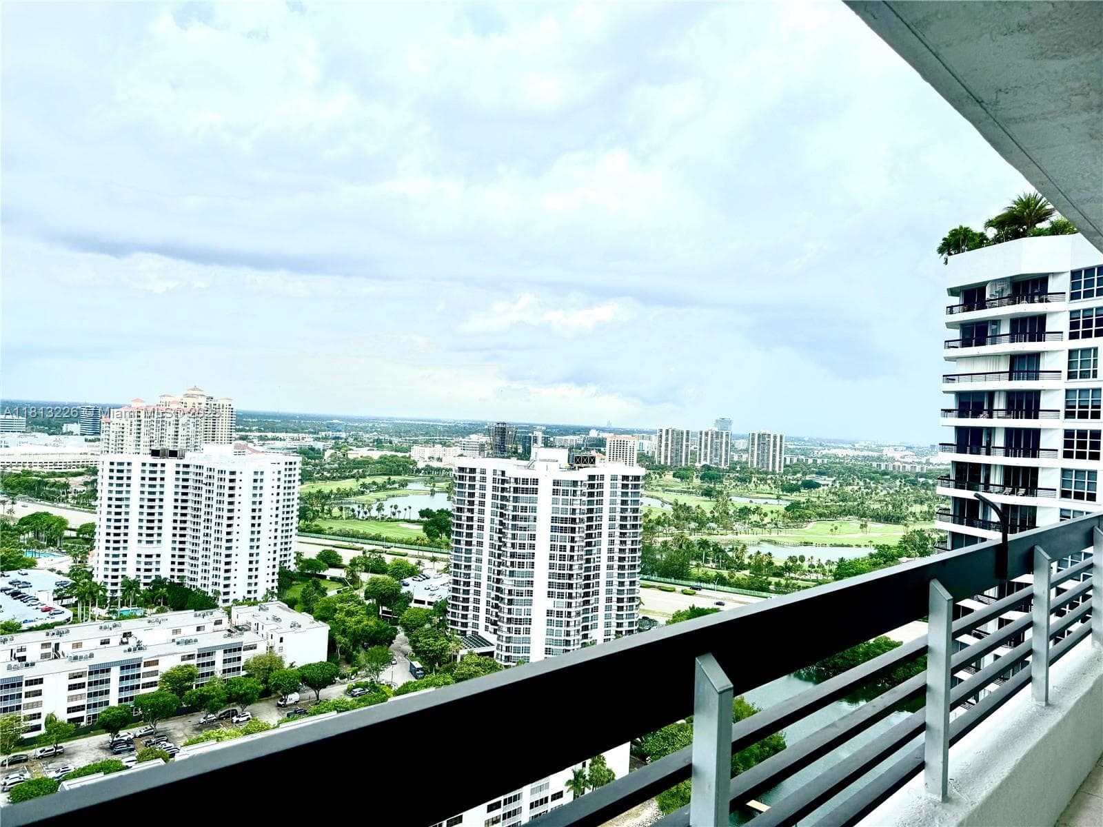3530 Mystic Pointe Dr # 3001, Aventura, FL 33180 photo 4