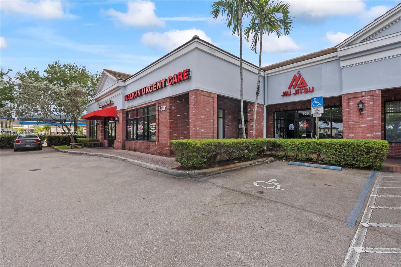 4301 S Flamingo Rd, Davie, FL 33330 photo 2