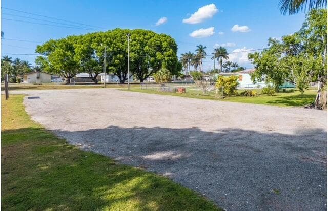 224 NW G Avenue, Belle Glade, FL 33430 photo 5