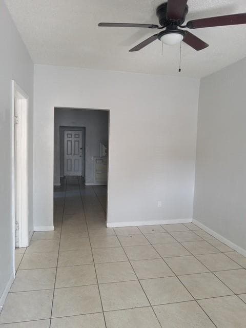 439 NW 18TH Avenue, Fort Lauderdale, FL 33311 photo 4