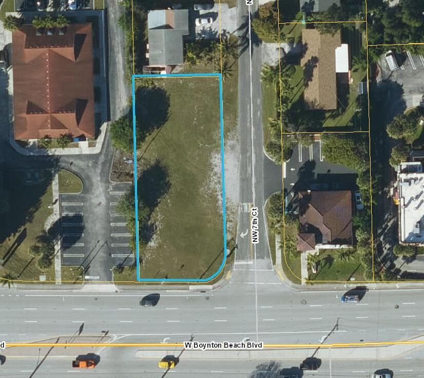 711 W Boynton Beach Boulevard, Boynton Beach, FL 33426