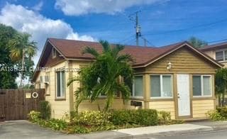 1416 N 2nd Ave N, Lake Worth, FL 33460 photo 5