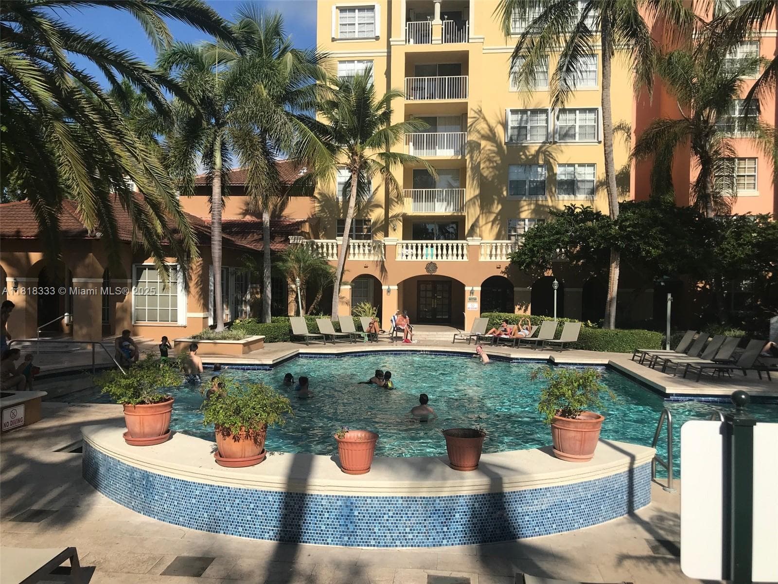 19801 E Country Club Dr # 4-603, Aventura, FL 33180