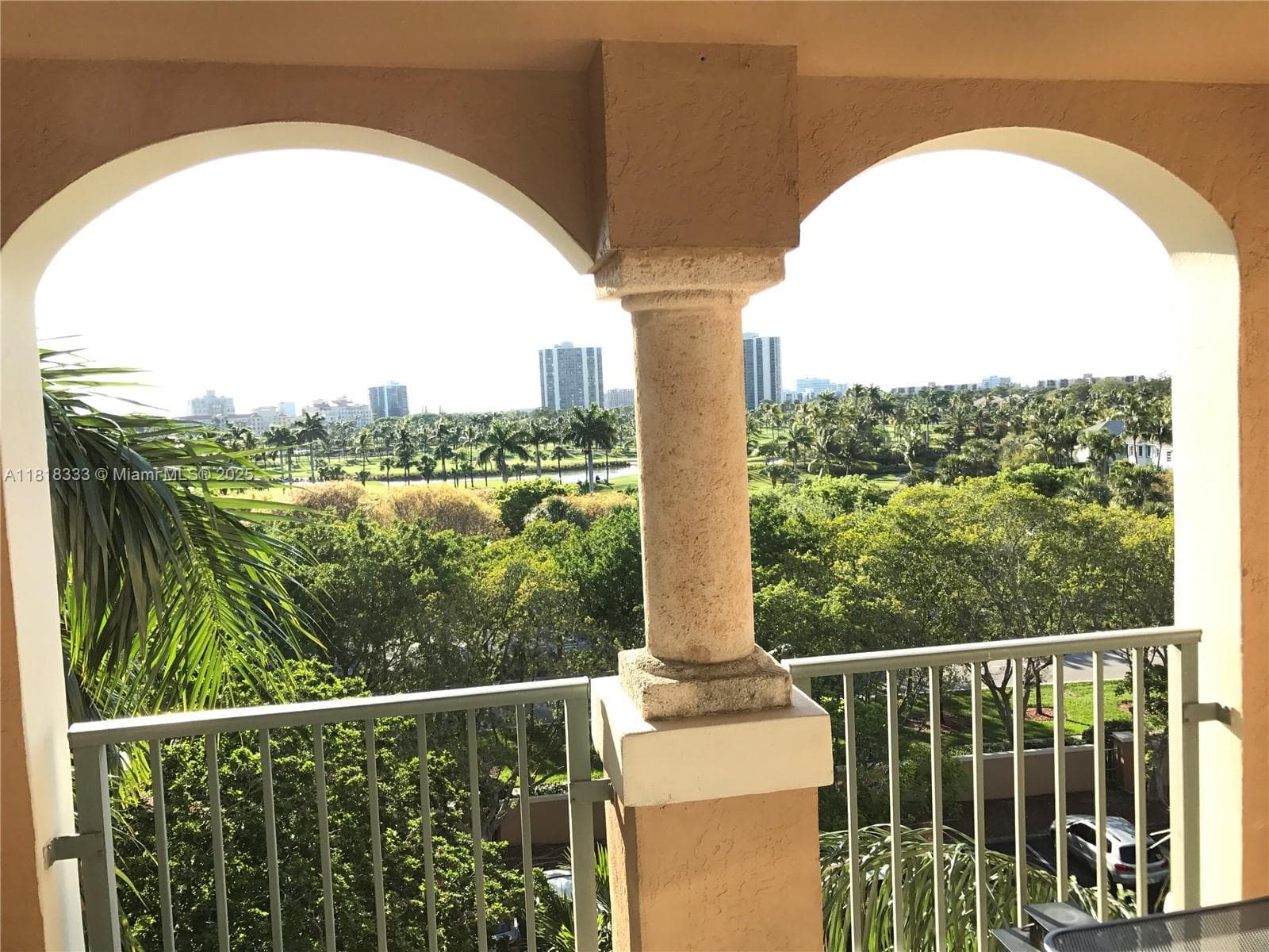 19801 E Country Club Dr # 4-603, Aventura, FL 33180 photo 5
