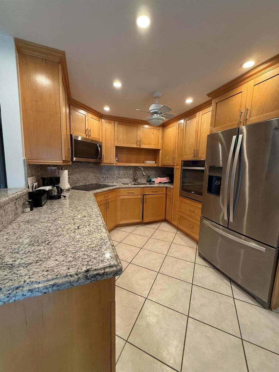 1046 Wolverton C, Boca Raton, FL 33434 photo 4