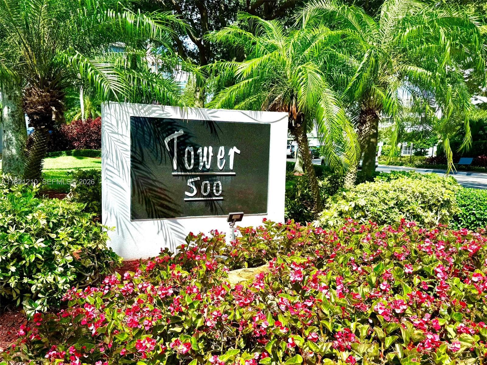 3530 Mystic Pointe Dr # 2108, Aventura, FL 33180 photo 2