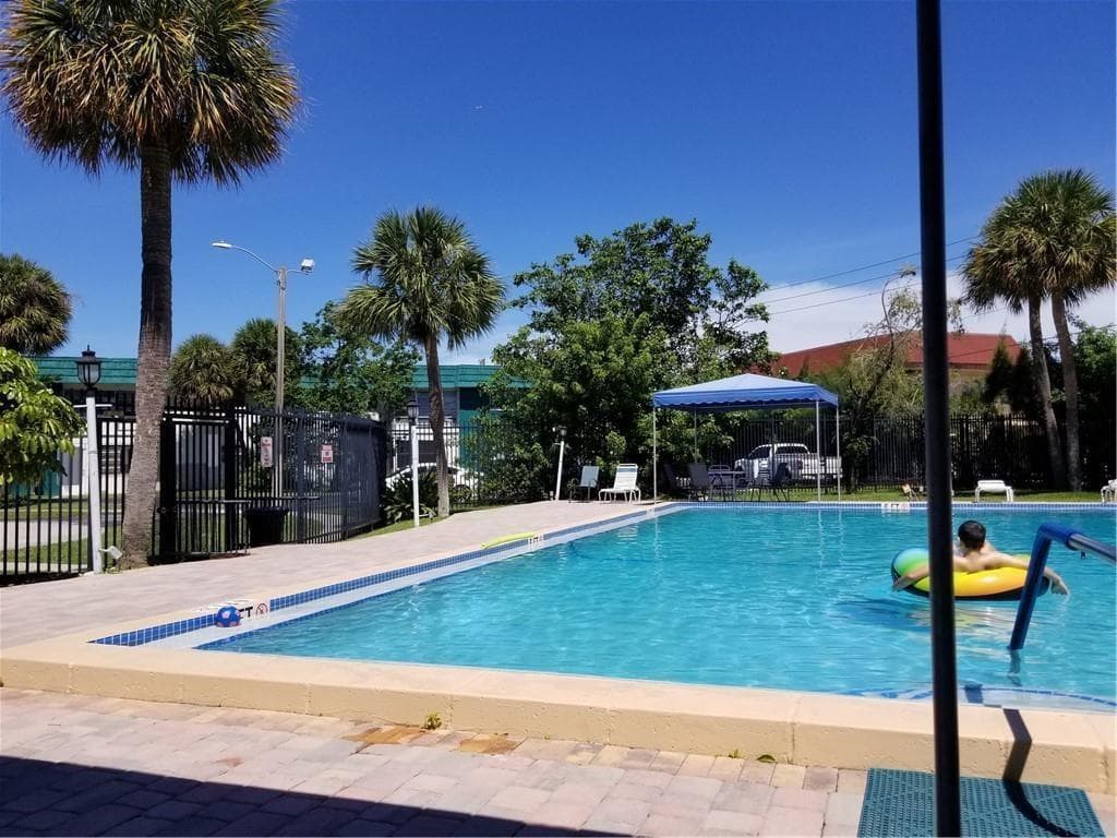4751 NW 21st Street # 618, Lauderhill, FL 33313 photo 5