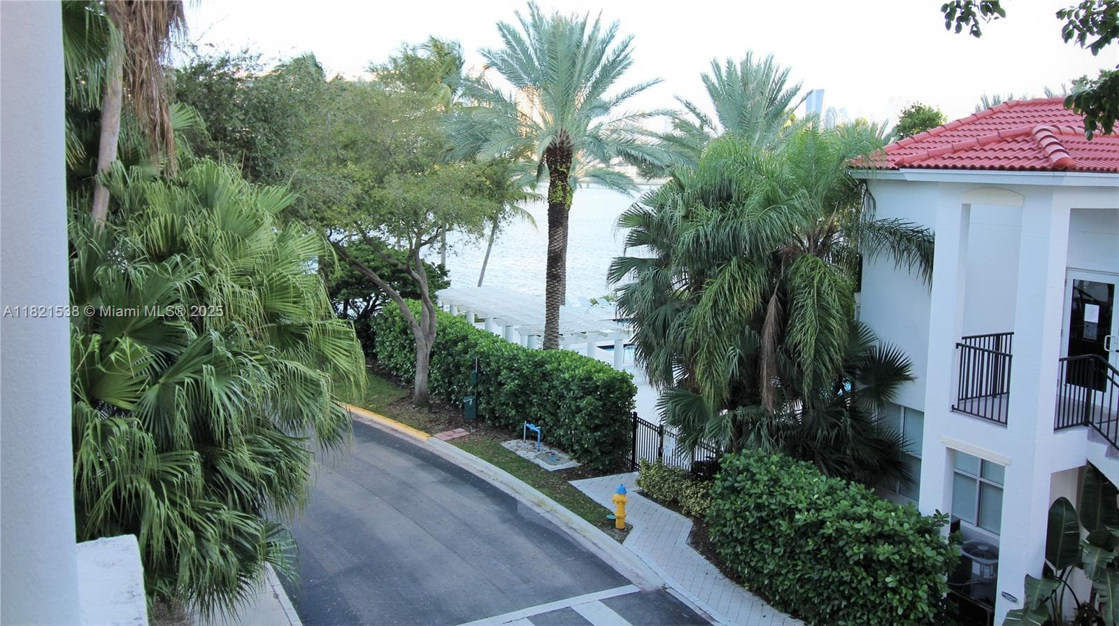 3255 NE 184th St # 12311, Aventura, FL 33160 photo 3